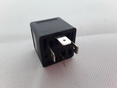 Bmw e12 arbeitsstromrelais 12v - arbeitsstromrelais,